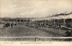 CPA Compiegne Festivals von Jeanne des Bogens gesehen von den Plattformen