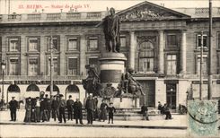 Reims - Statue of Louis XV - CPA