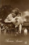 Fantaisie - Femme - Bonne Annee - Woman with fur draped over shoulders - curly hair - CPA 