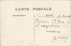 CPA Fantaise Woman Easter Easter April 1st fish