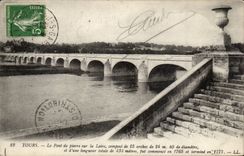 Tours CPA Le pont de pierre sur la Loire 