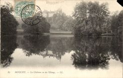 Mouchy cPA das Schloss gesehen vom Teich