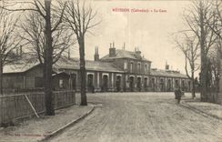 Mezidon CPA Train station