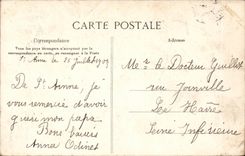 Sainte Anne d' Auray CPA Procession of a pilgrimage Left Statue Sainte Anne to the large gate