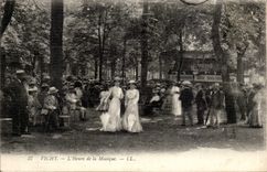 Vichy - L'Heure de la Musique - CPA 
