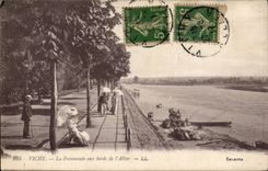 Vichy - La Promenade aux Bords de l'Allier - CPA 