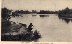 Vichy - Les Bords de l'Allier - CPA 