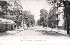 Vichy - Rue de Paris - Perspective de la Gare - CPA 