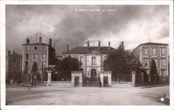 Montlucon - Le Lycee - CPA 