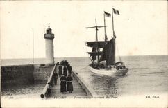 Le Havre - abgehendes Grundneunier des Hafens - CPA