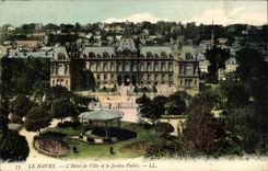 Le Havre - das Rathaus und der allgemeine Garten - CPA