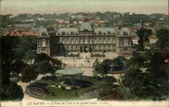Le Havre CPA Town hall and public garden