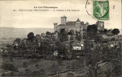 Castelnau Bretenoux CPA Le chateau et vue generale