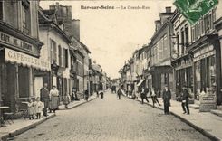 Bar on the Seine CPA main street