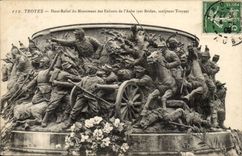 High Troyes CPA relief of the monument of the children of the paddle (by Briden Trojan sculptor)