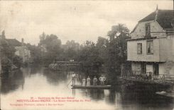 Surroundings of Bar on the Seine CPA Neuville on the Seine the Seine seen from of the bridge
