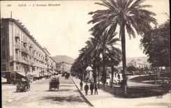 Nettes CPA das Allee massena