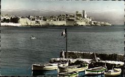 Antibes MODERN CARD walls and the port of the ilette