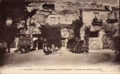 Vouvray - Etablissements Vavasseur - Entree des Salle St Roch - CPA 