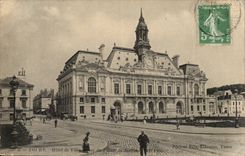 Tours - Hotel de Ville - Place de Palais de Justice - CPA 