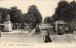Tours - L'Avenue Grammont - CPA 