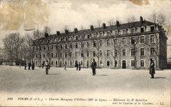Tours - Caserne Baraguay d'Hilliers 66 de ligne - Batiment de 3 Bataillon avec les Cantines et Cuisines - CPA 