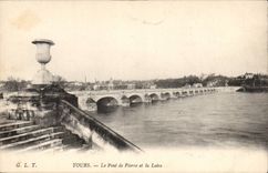 Tours - Le Pont de Pierre et la Loire - CPA 