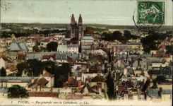 Tours CPA Vue generale vers la cathedrale