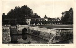 CPA Chateau de Chenonceaux Le pont levis et les dependances