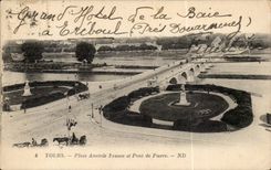 Tours CPA Place Anatole France et pont de pierre