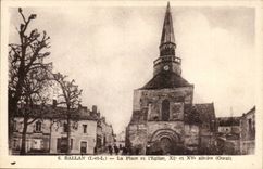 Ballan CPA La place et l'eglise 