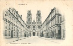 Orleans CPA Cathedral and street Jeanne of arc