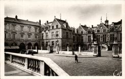 Orleans CPA the town hall places stage