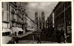 Orleans CPA general Street and the cathedral