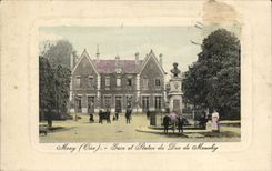 Mouy CPA Parks und Statue des Herzogs von Mouchy