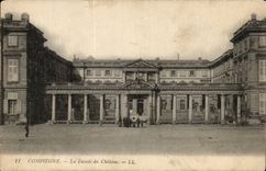 Compiegne CPA die Front des Schlosses