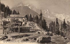 CPA SAvoie Chamonix Mont Blanc Chaine du Mont Blanc evue de l'hotel Pension Beau Sejour au Lavanchere