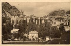 CPA Briançon the old city the cathedral the castle