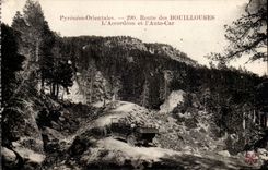 Route des Bouillouses - the Accordion and Coach - CPA