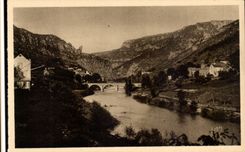 Falls of the Tarn - the Village of the Vines - CPA