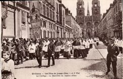 Orleans - Festivals of Jeanne d' Arc - Cortee - the Banner - CPA