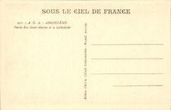 Angouleme CPA Vieille rue Saint Martin et la cathedrale