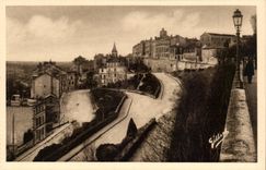 Angouleme CPA le rempart Desaix et les Rotondes
