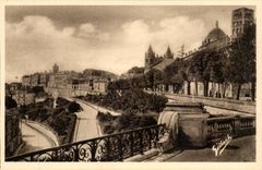 Angouleme CPA Le rempart Desaix et la cathedrale