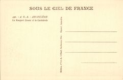 Angouleme CPA Le rempart Desaix et la cathedrale