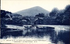 Ascain - the Bridge Romain or Pierre Loti was inspired and wrote Ramuncho - CPA