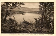 Lake Pavin - Puy Montehal - CPA