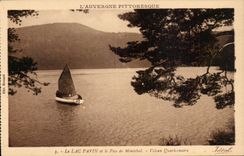 CPA Auvergne the lake Pavin and Puy de Monichal Volcano Quaternary