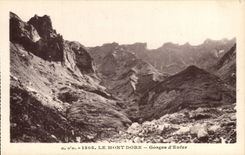 CPA Auvergne the mount Gilds Falls of hell