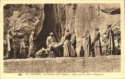 Lourdes - the Martyrdom - XIV Station - Jesus is put in the Sepulchre - CPA
